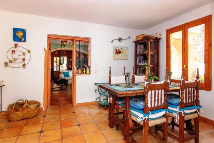 Image No.16-4 Bed Villa for sale