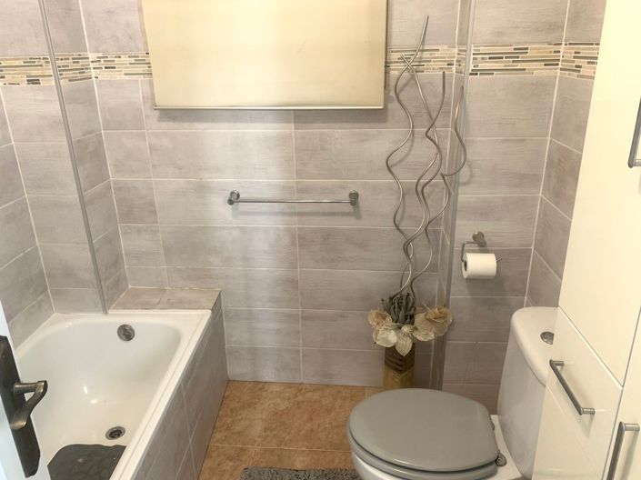 Image No.22-4 Bed Villa for sale