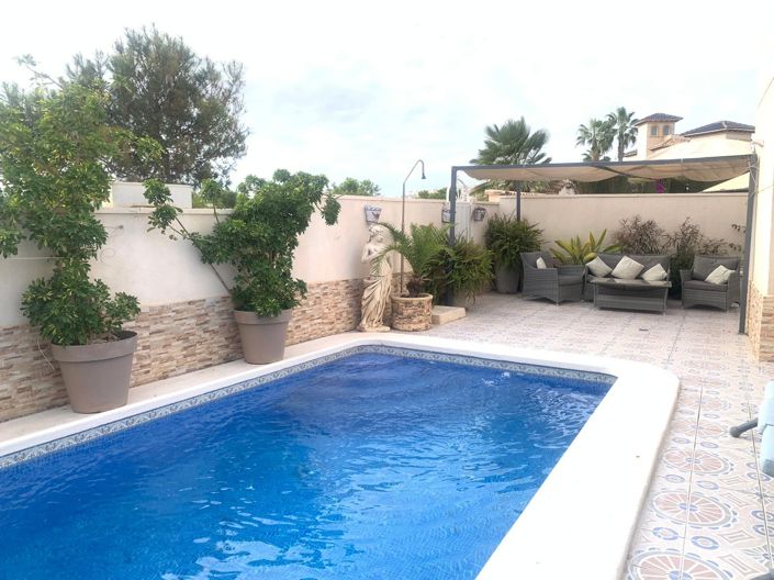 Image No.33-4 Bed Villa for sale