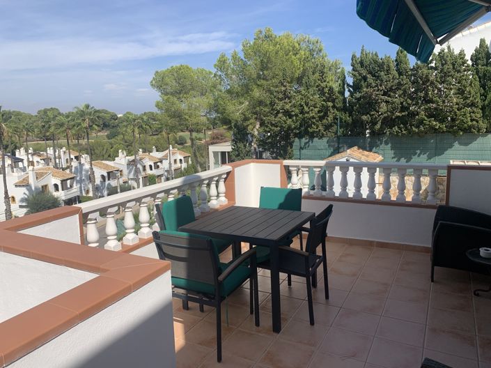 Image No.28-4 Bed Property for sale