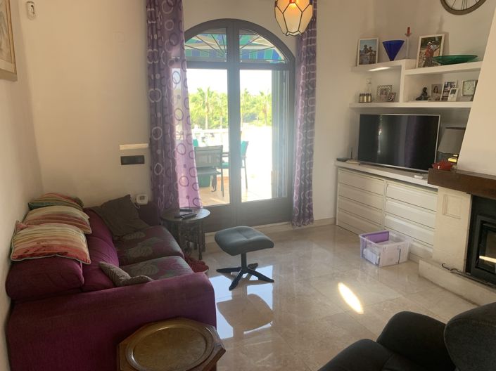 Image No.8-4 Bed Property for sale