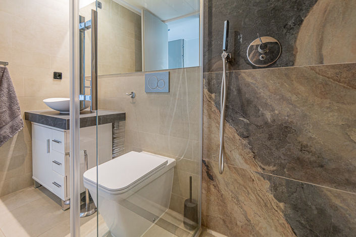 Image No.23-3 Bed Apartment for sale