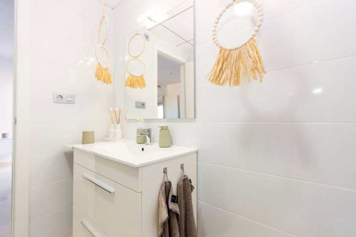 Image No.17-2 Bed Apartment for sale