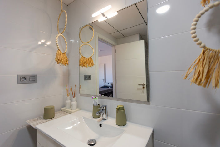 Image No.28-2 Bed Apartment for sale