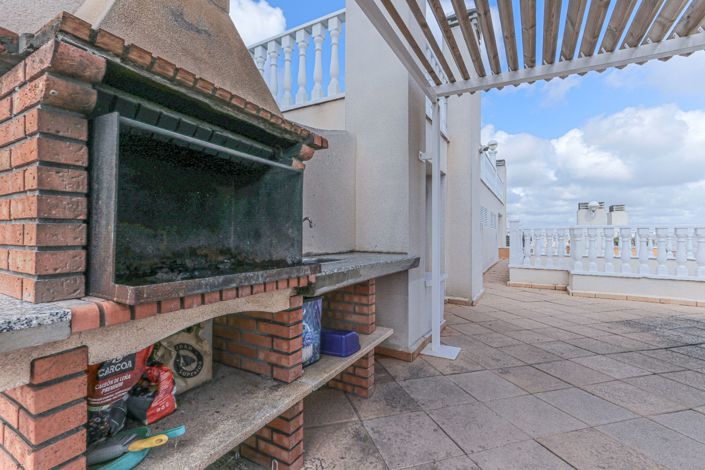 Image No.30-2 Bed Apartment for sale