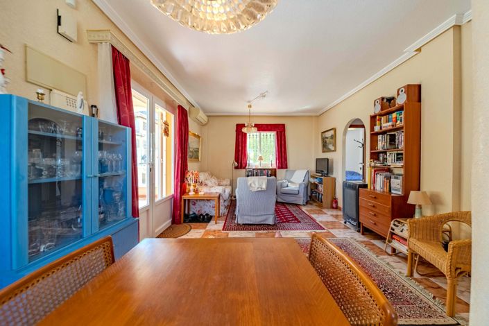 Image No.11-3 Bed Villa for sale