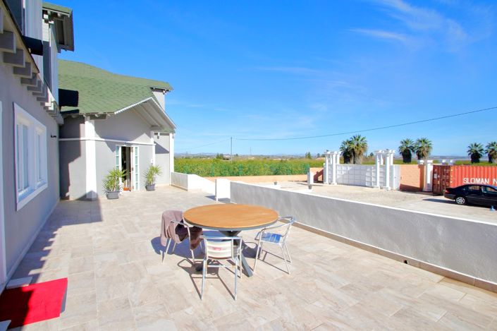 Image No.6-3 Bed Villa for sale