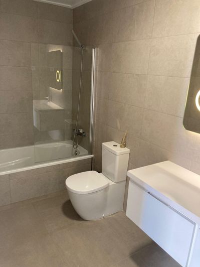 Image No.21-3 Bed Property for sale