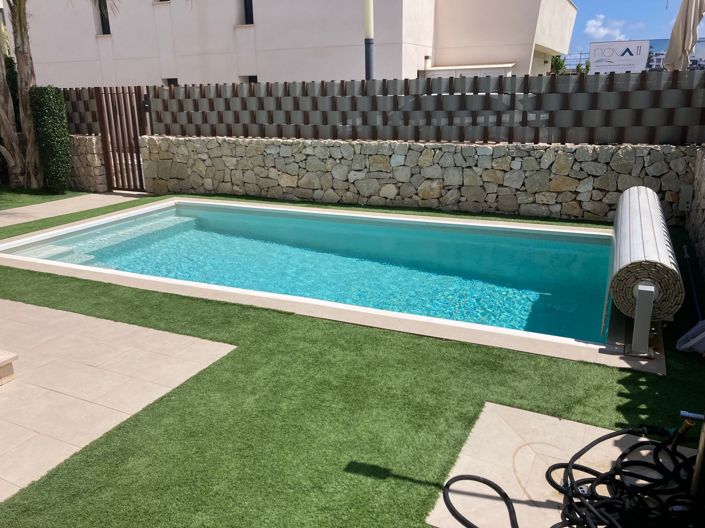 Image No.8-3 Bed Property for sale