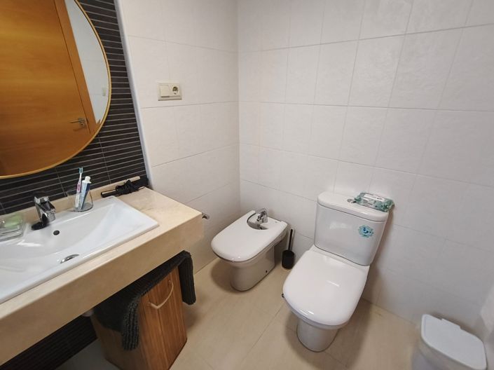 Image No.19-2 Bed Apartment for sale