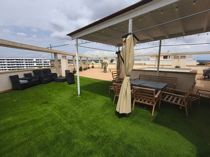 Image No.20-2 Bed Apartment for sale