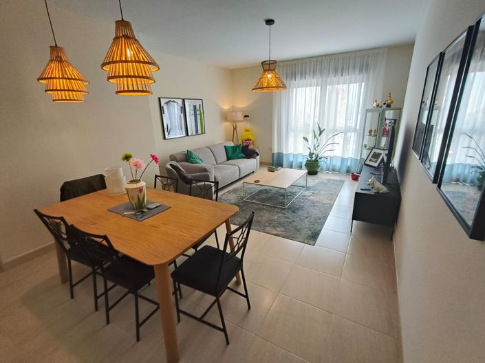 Image No.2-2 Bed Apartment for sale