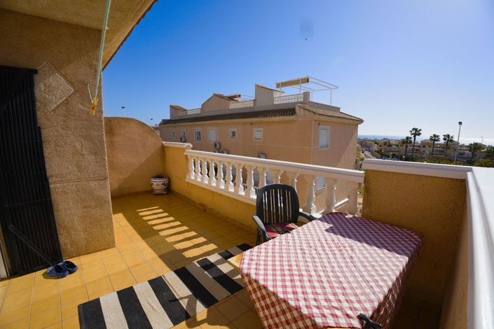 Image No.23-3 Bed Townhouse for sale