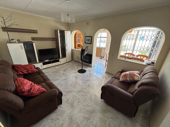 Image No.22-2 Bed Townhouse for sale