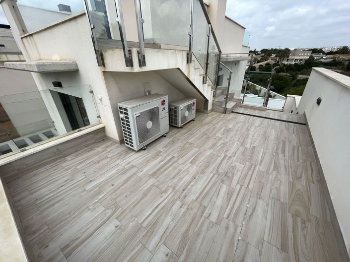 Image No.42-4 Bed Villa for sale