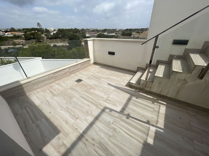 Image No.43-4 Bed Villa for sale