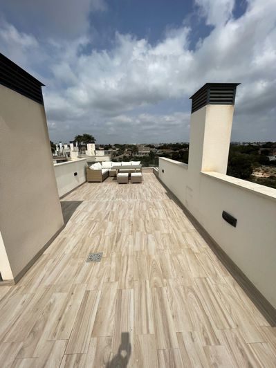 Image No.44-4 Bed Villa for sale