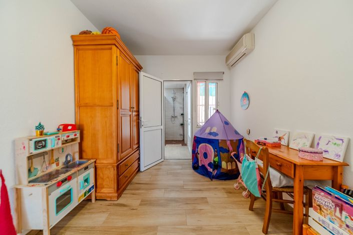 Image No.22-Villa de 7 chambres à vendre à Villamartin