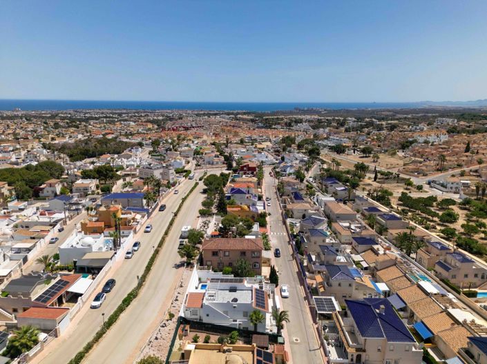 Image No.11-Villa de 7 chambres à vendre à Villamartin