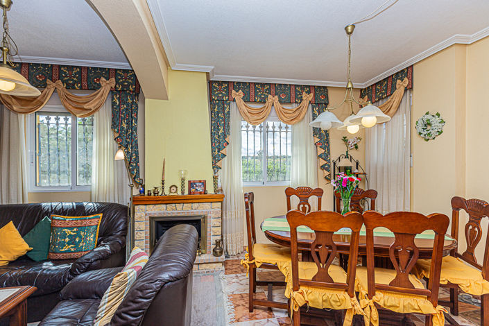 Image No.6-3 Bed Property for sale