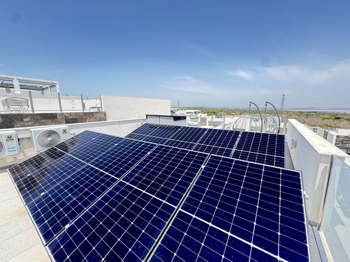 Image No.38-4 Bed Property for sale