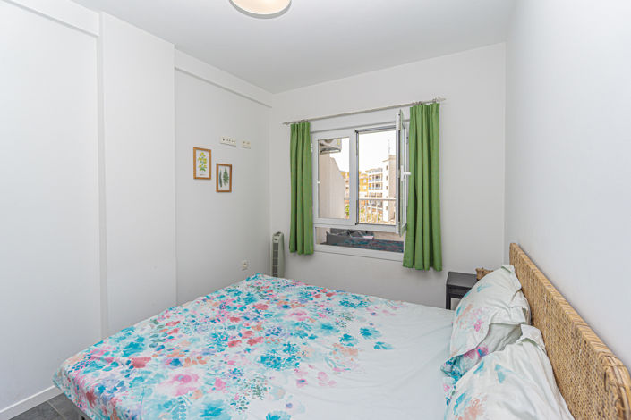 Image No.18-2 Bed Apartment for sale