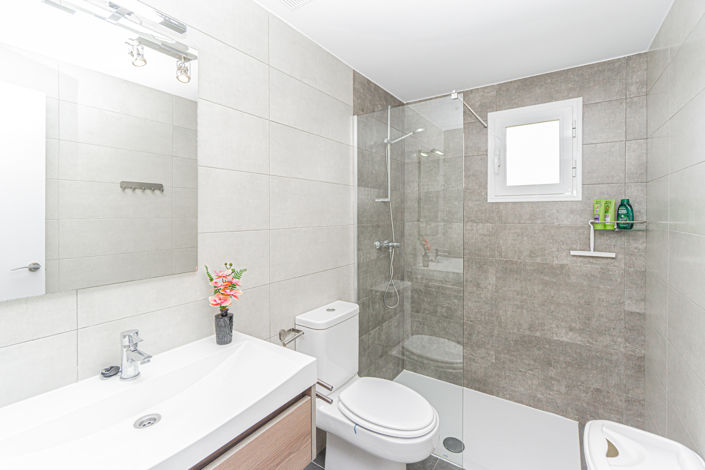 Image No.27-2 Bed Apartment for sale