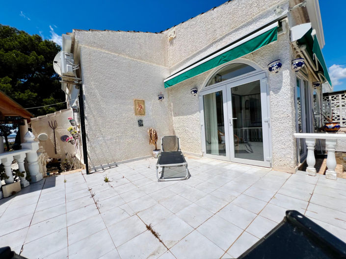 Image No.12-2 Bed Villa for sale