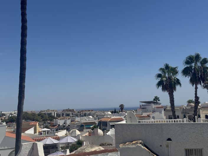 Image No.27-2 Bed Property for sale