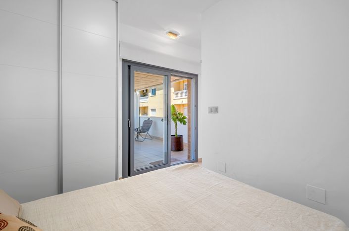 Image No.29-3 Bed Townhouse for sale