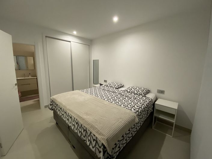 Image No.48-3 Bed Villa for sale