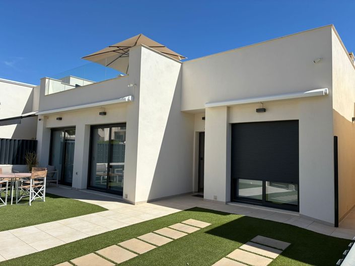 Image No.6-3 Bed Villa for sale