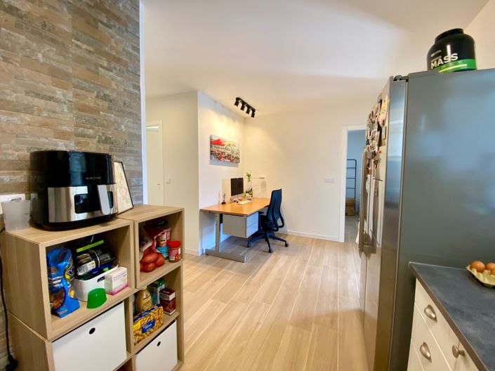 Image No.23-4 Bed Property for sale