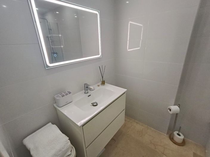 Image No.12-2 Bed Apartment for sale