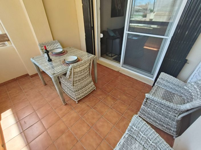 Image No.21-2 Bed Apartment for sale