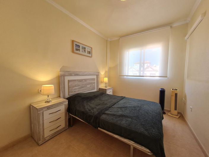 Image No.9-2 Bed Property for sale