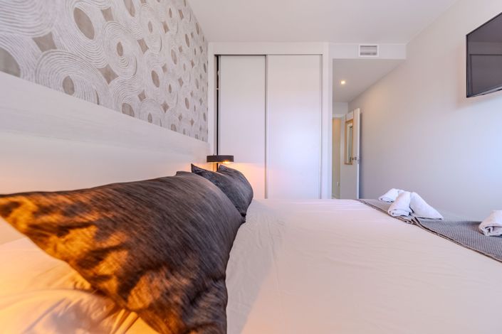 Image No.14-2 Bed Apartment for sale