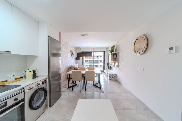 Image No.6-2 Bed Apartment for sale