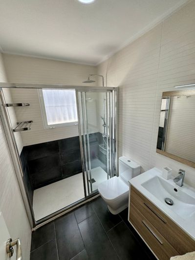 Image No.7-2 Bed Property for sale