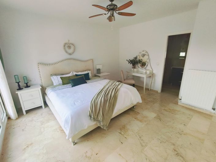 Image No.17-5 Bed Villa for sale