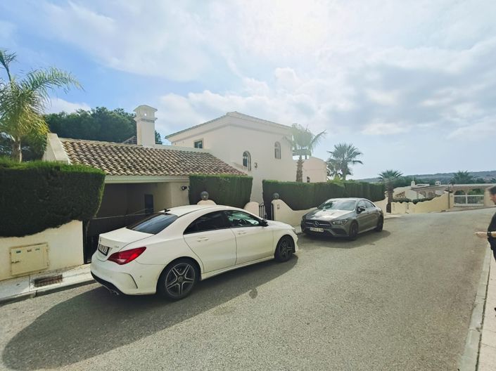 Image No.34-5 Bed Villa for sale