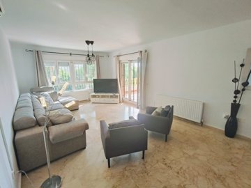 o1j71pd3151fe5j4d1uioqjr3is3u