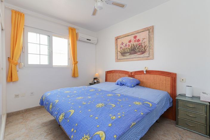 Image No.13-2 Bed Property for sale