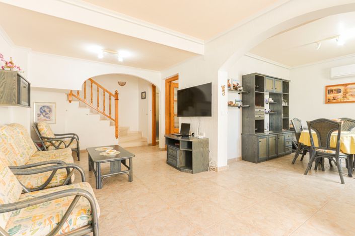 Image No.4-2 Bed Property for sale