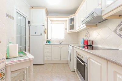 o1j6vq6v7lj8uv1h4tc11n8vhs2i