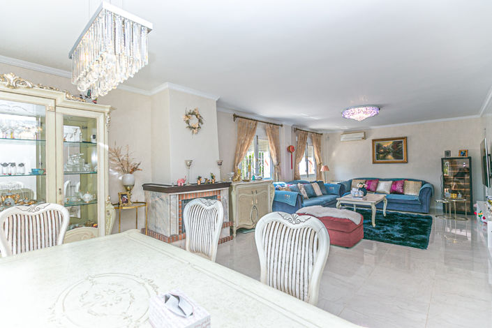 Image No.13-4 Bed Villa for sale