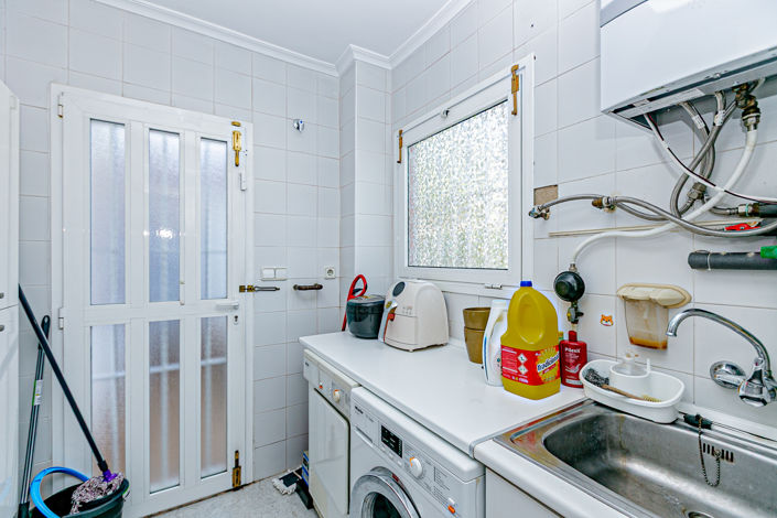 Image No.27-4 Bed Villa for sale