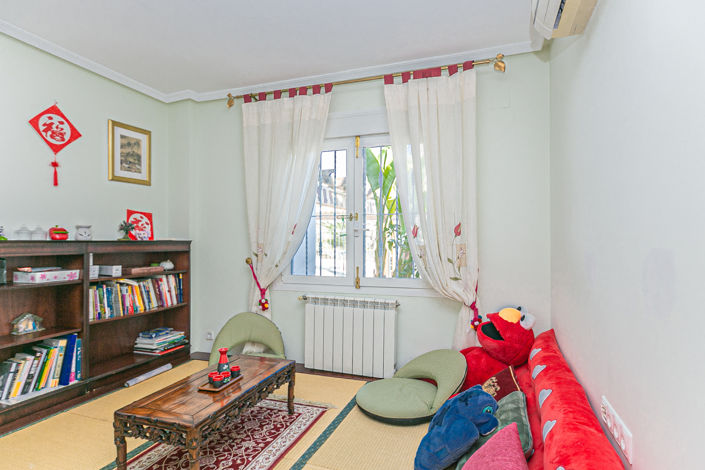 Image No.30-4 Bed Villa for sale