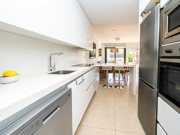 Image No.13-3 Bed Townhouse for sale