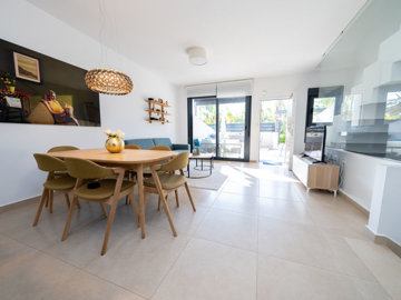 o1j7m24cre1luo64o1u82f0t1r6349